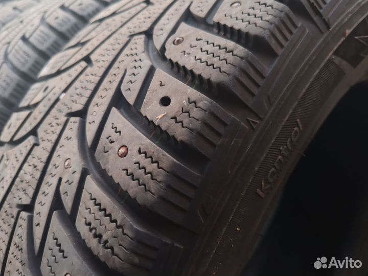 Hankook Winter I'Cept RS W442 215/55 R17 98T