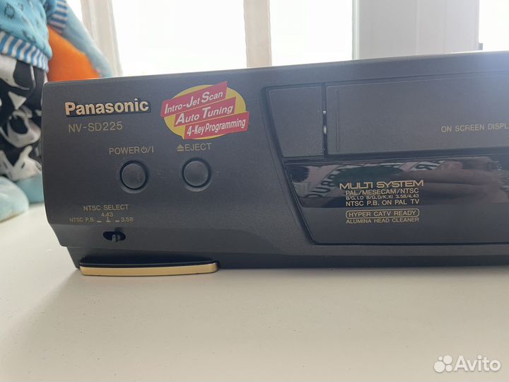 Клавиатура, модемы, видеомагнитофон