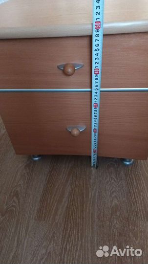 Тумба прикроватная