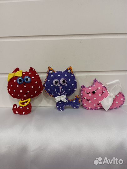 Магниты на холодильник