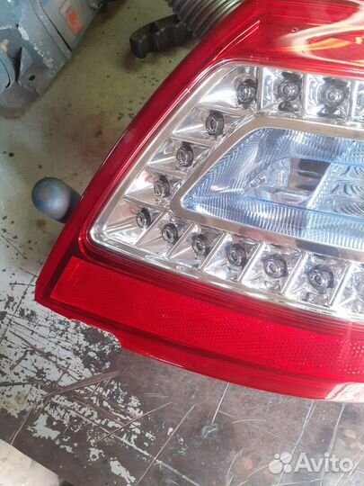 Задний правый фонарт нисан тиана J32 рестайлинг