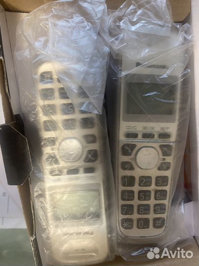 Телефон Panasonic, 2 трубки