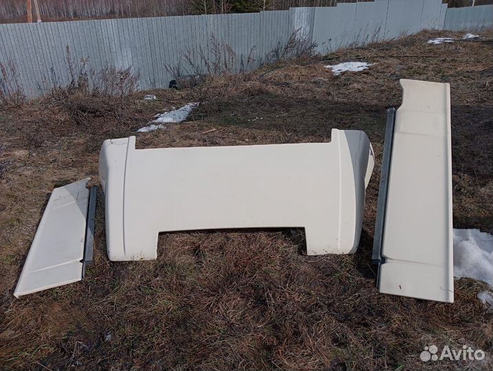 Спойлер Ман командор