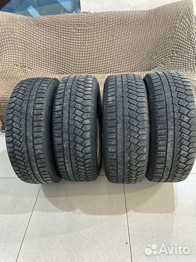 Continental ContiCrossContact Viking 235/65 R17
