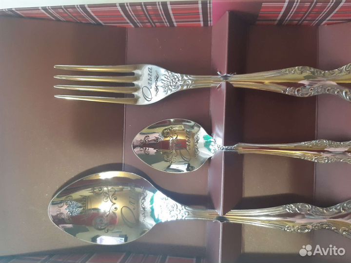 Набор столовых приборов новый