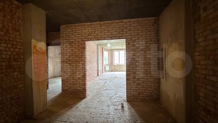 3-к. квартира, 95,9 м², 2/8 эт.