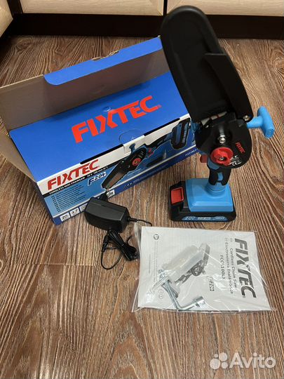 Сучкорез аккумуляторный (мини-пила садовая)