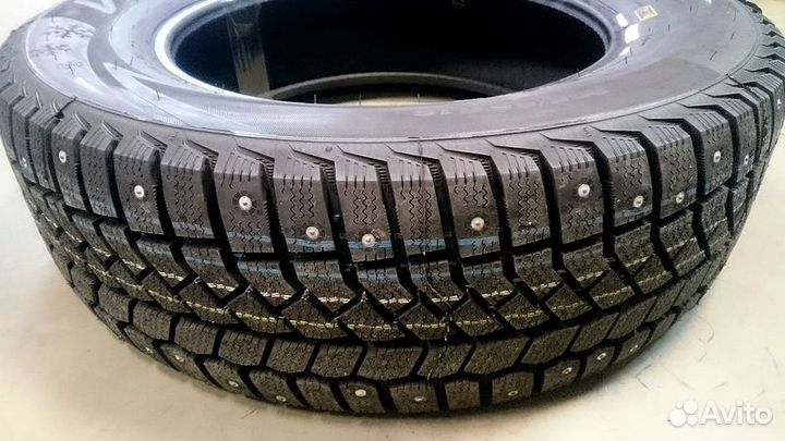 Viatti Brina Nordico V-522 215/55 R16 93T