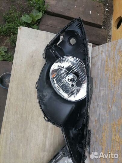 Фара правая ссанг йонг актион