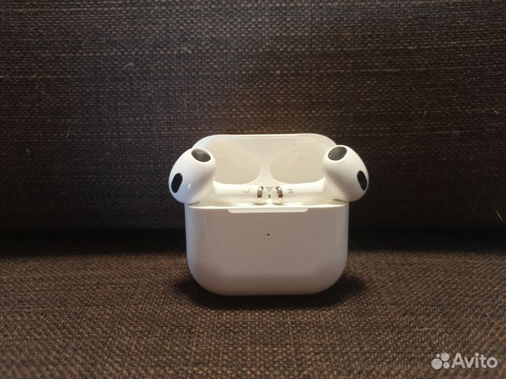 Apple AirPods 3