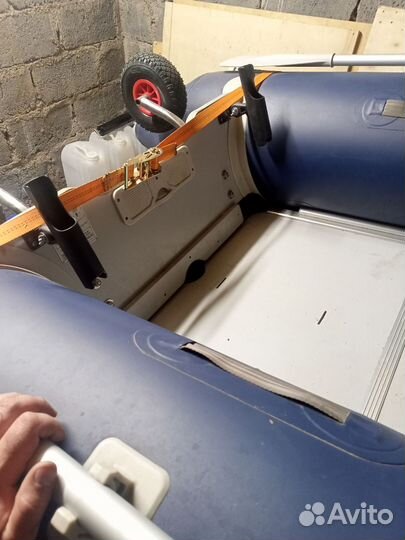 Продам лодку