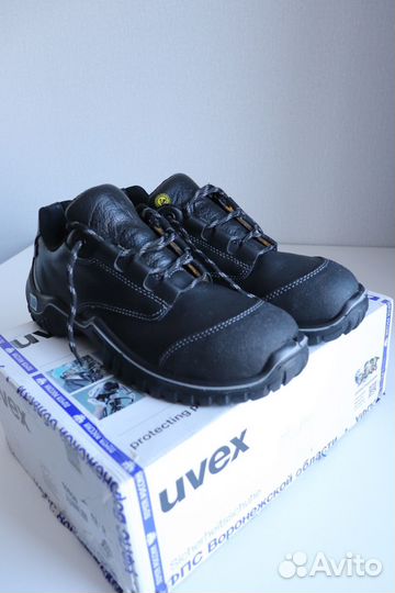 Спец ботинки uvex