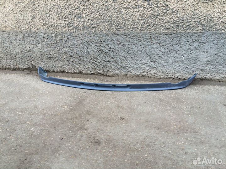 SRT8 Chrysler 300C накладка переднего бампера