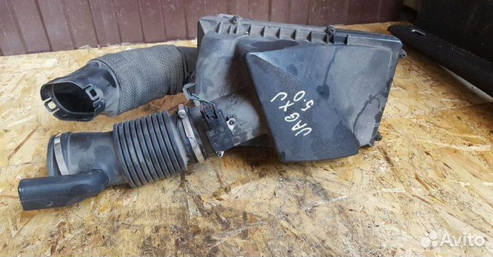 Корпус воздушного фильтра правый Jaguar Xj X351