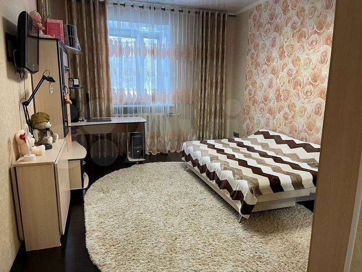 3-к. квартира, 72 м², 1/5 эт.