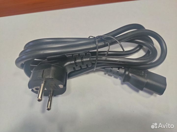 Кабель питания для компьютера cee 7/7 - iec 320