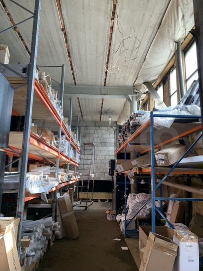 Склад, 300 м²