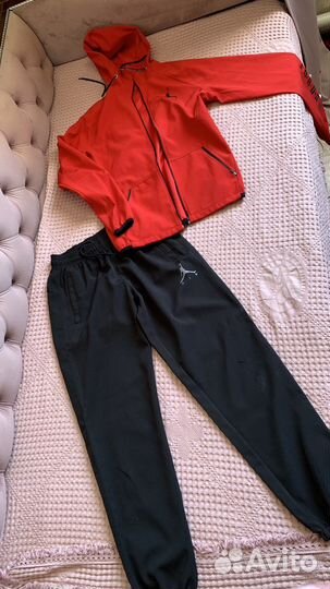 Спортивный костюм