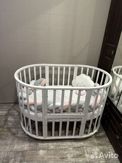 Детская кроватка круглая овальная