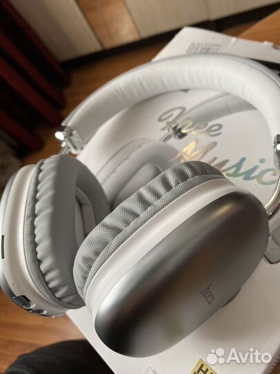 Беспроводные наушники