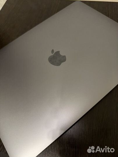 MacBook Air m1 8/256
