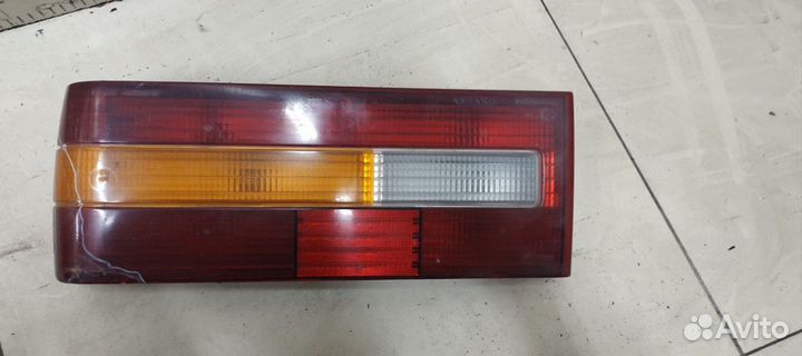 Фонарь задний левый Volvo 740