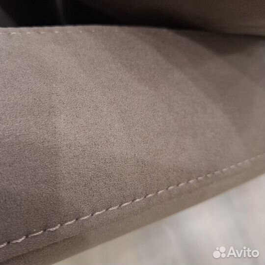 Диван прямой