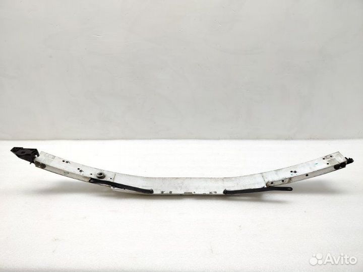 Усилитель бампера передний Mercedes-Benz C-Class