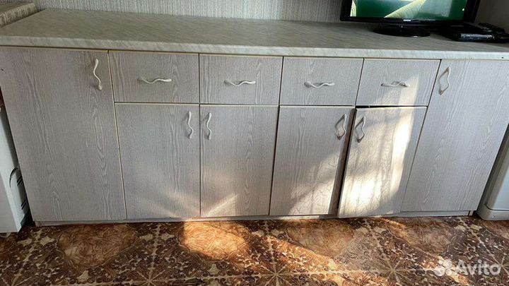 Кухонный гарнитур