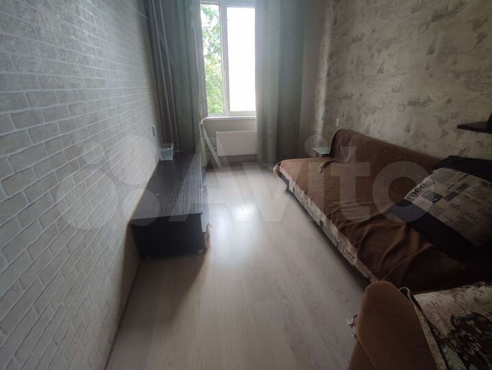 Комната 12 м² в 3-к., 5/10 эт.