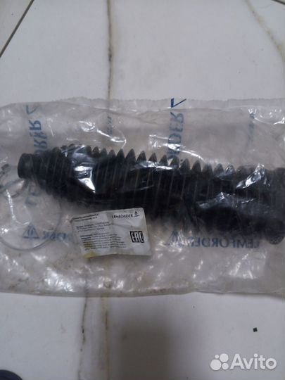 Пыльник рулевой рейки ауди