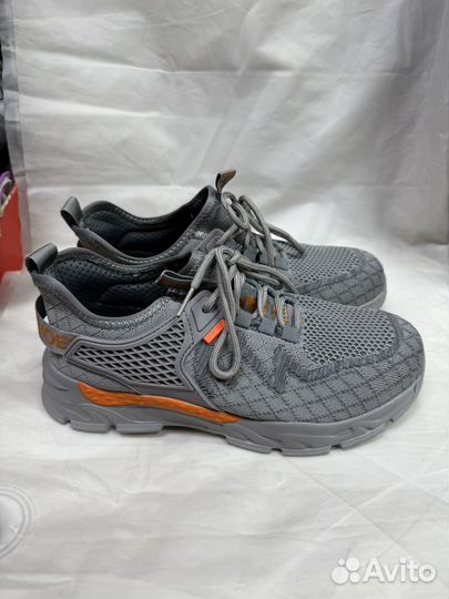 Новые мужские кроссовки со стальным носком, р. 39