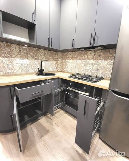 Кухонные гарнитуры