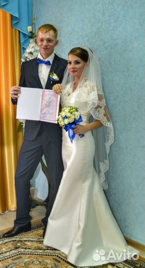 Свадебное платье