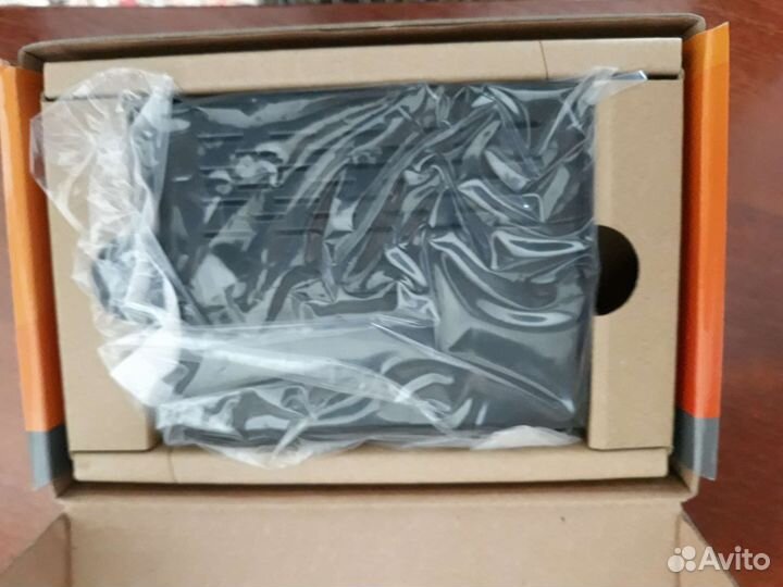 Коммутатор D- Link DES-1005A