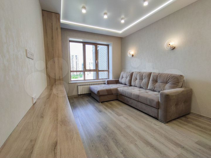 2-к. квартира, 46 м², 8/18 эт.