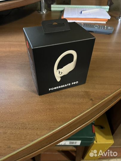 Беспроводные наушники beats