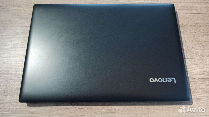 Ноутбук Lenovo