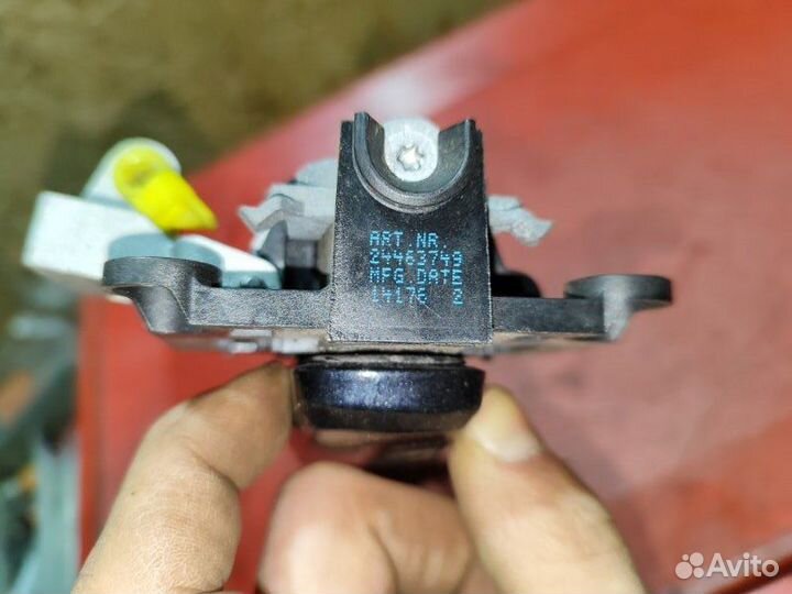 Ручка двери внешняя задняя левая Opel Corsa D купе