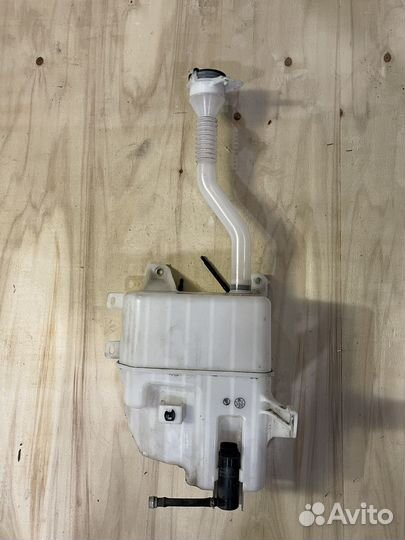 Бачок стеклоомывателя Lexus RX450h