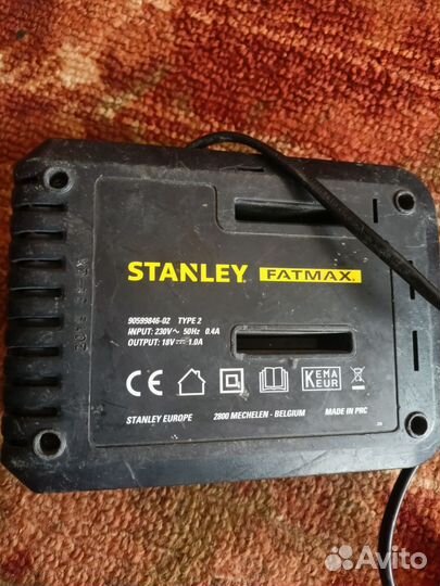 Зарядное устройство stanley