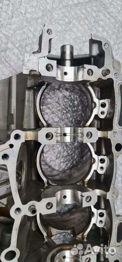 BMW S1000RR K46 Картер Мотор 11 00 8 561 534