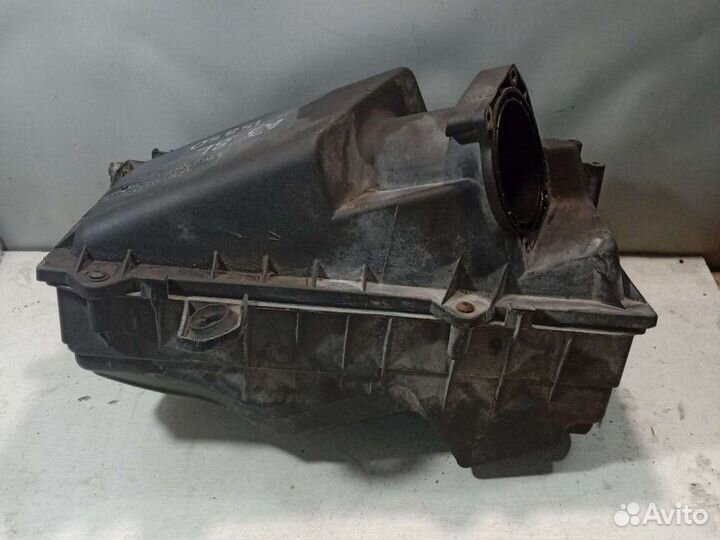 Корпус воздушного фильтра Audi A3 8L купе 1.6 AKM