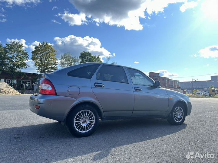 LADA Priora 1.6 МТ, 2010, 108 000 км