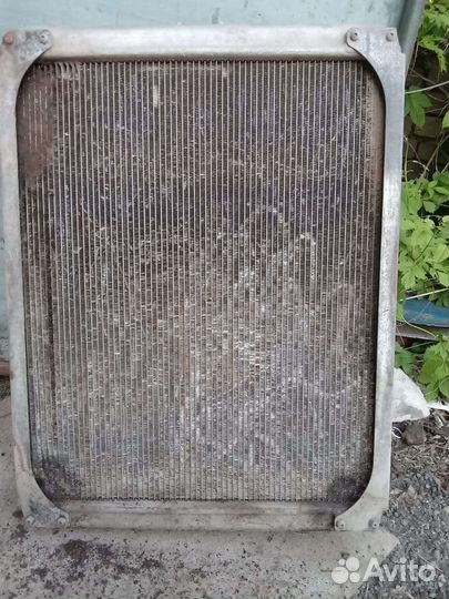 Продается радиатор Камаз