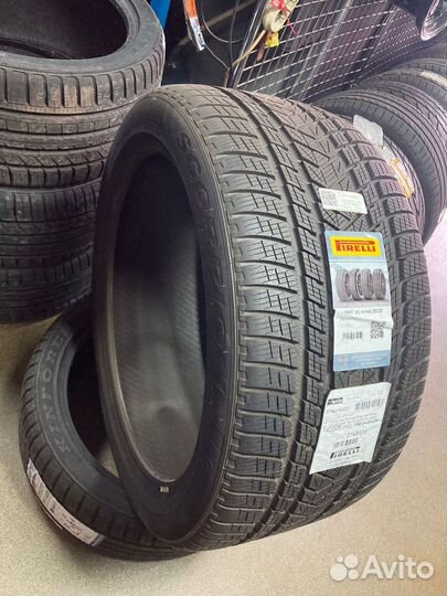 Pirelli Scorpion Winter 295/40 R21 112V
