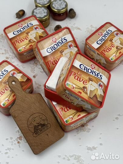 Бри сыр мягкий с белой плесенью из Франции