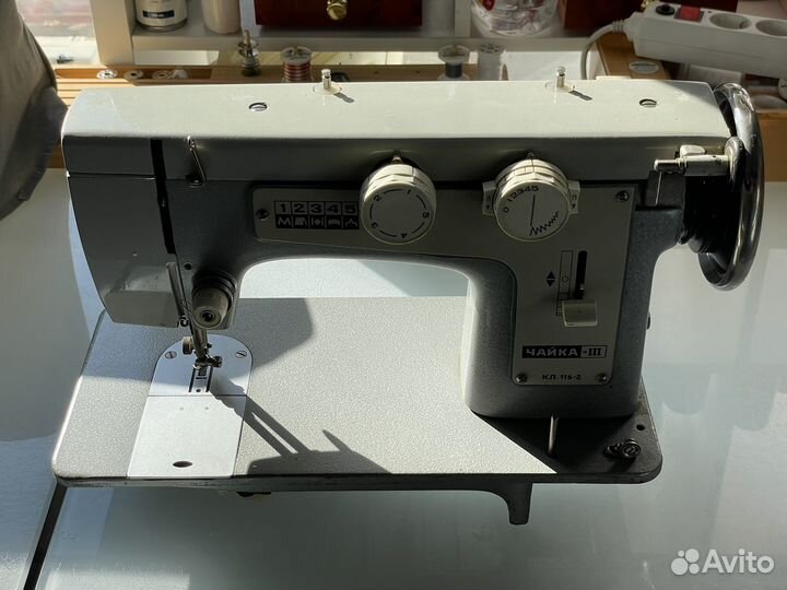 Швейная машина Чайка 3