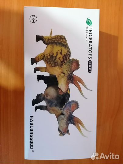 Продаю фигурку Трицератопса от фирмы haolonggood