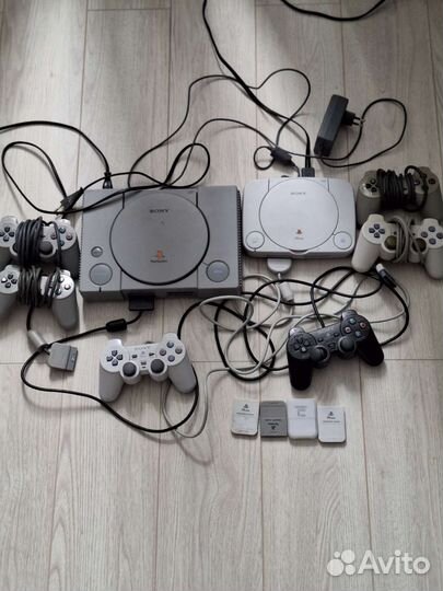 Sony playstation(2 шт.) С огромной коллекцией игр
